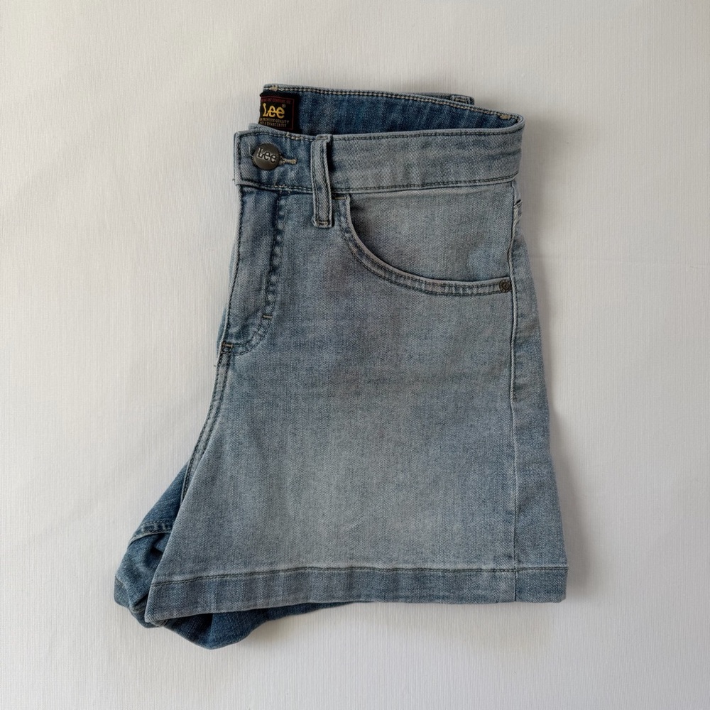 Lee Women's Light Blue Jean Shorts - Picture 5 of 5